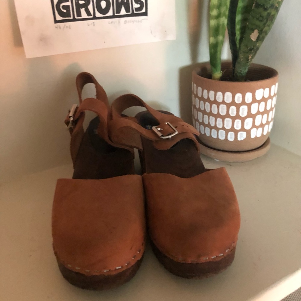Lotta’s Swedish Clogs- Size 38